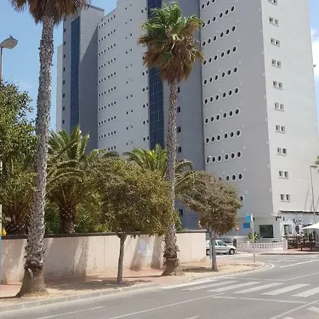 Atlantico Apartamento *